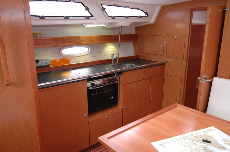 Bavaria 43