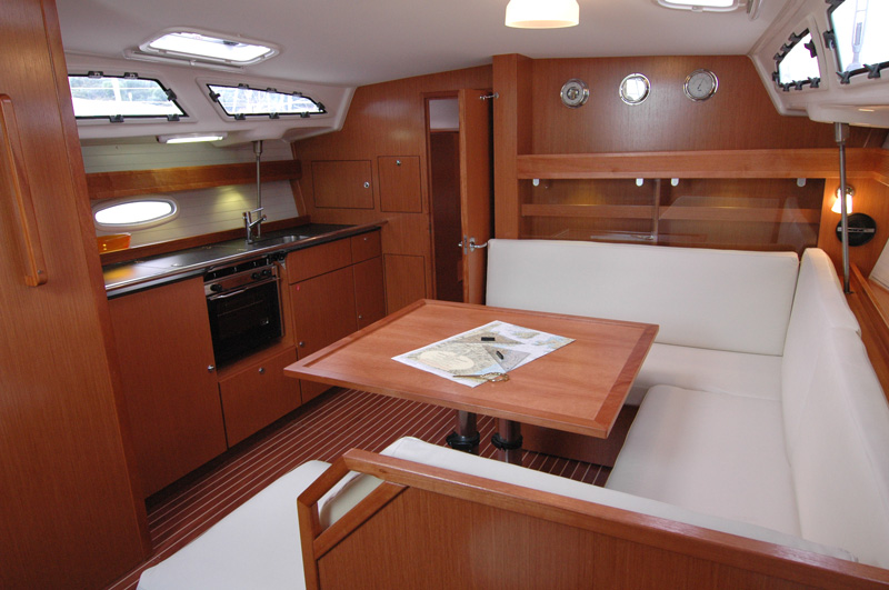 Bavaria 43
