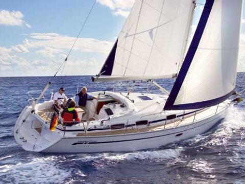 BAVARIA 37 Cruiser