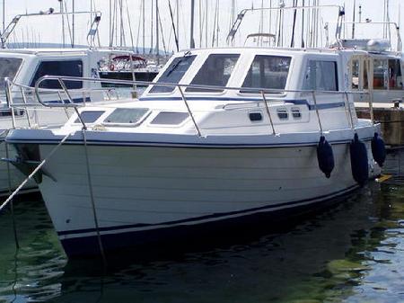 Adria 1002