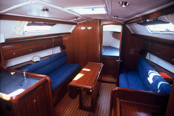 Bavaria 32