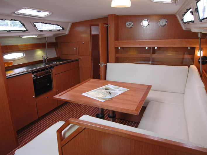 Bavaria 43