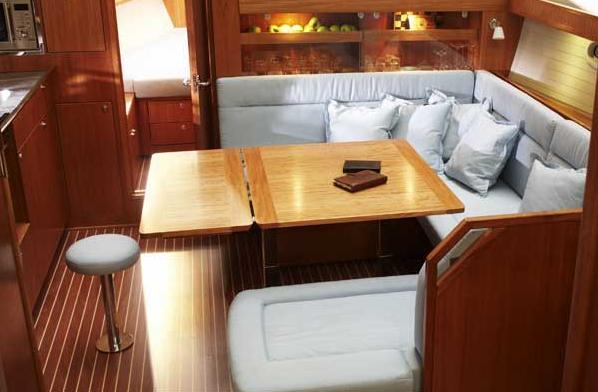 Bavaria Cruiser 43