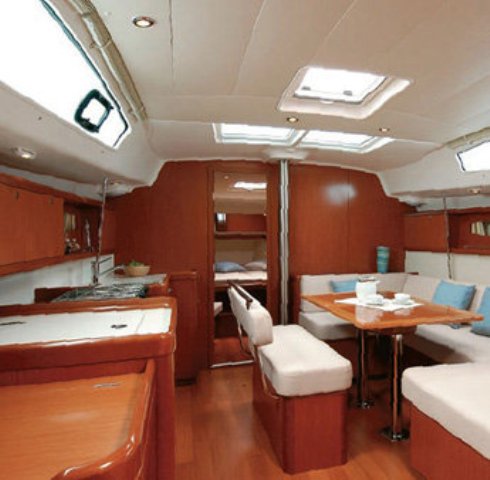 Oceanis 43