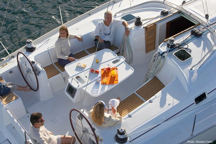 Cyclades 50.4