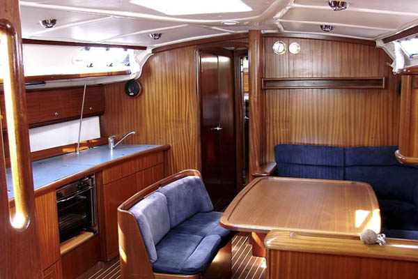Bavaria 44