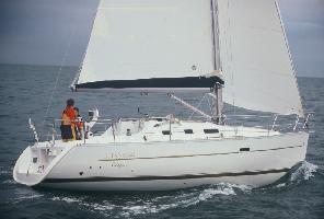 Oceanis 323