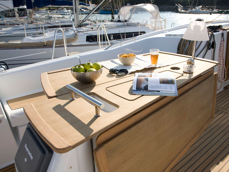Oceanis 54