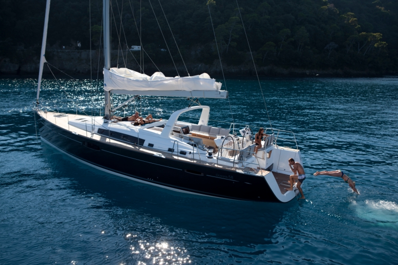 Oceanis 58