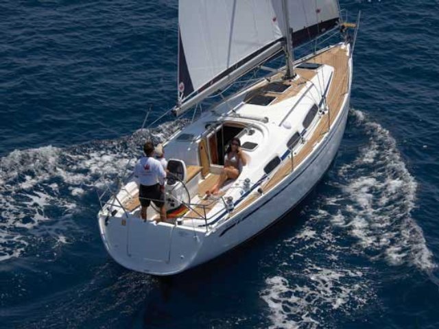 BAVARIA 31 Cruiser