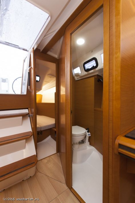Sun Odyssey 349