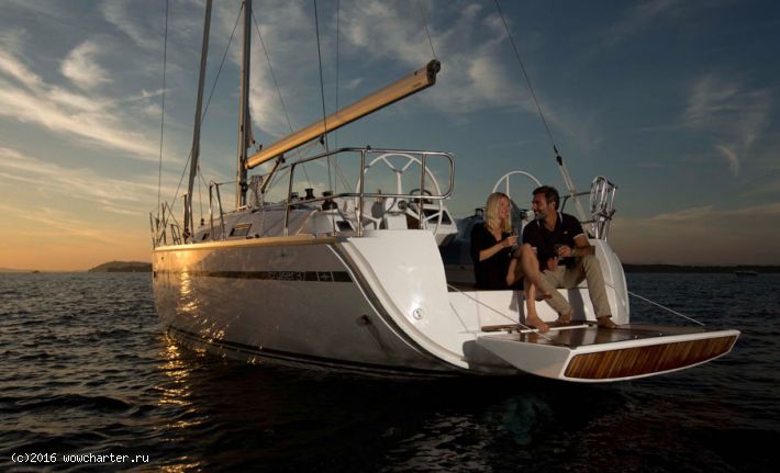 Bavaria 37