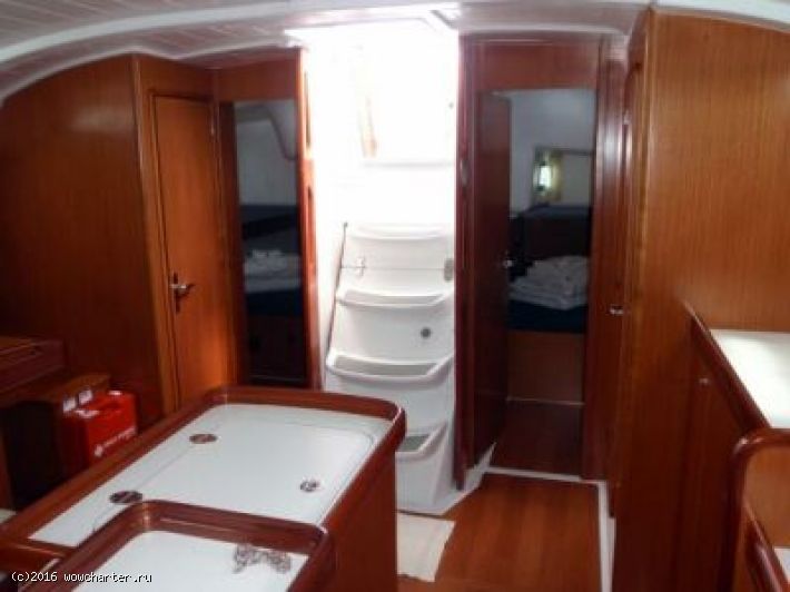 Cyclades 50.4