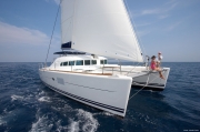 Lagoon 410 S2