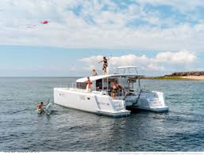 Lagoon 40 Power Catamaran