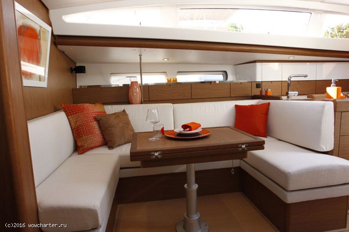 Sun Odyssey 439