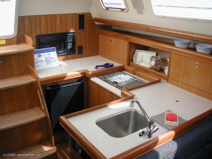 Hunter 33