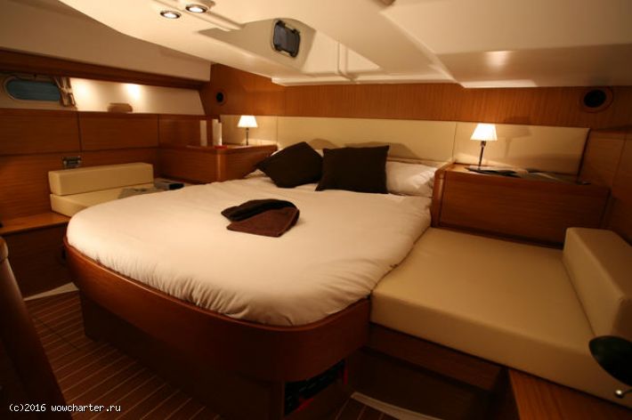Sun Odyssey 45