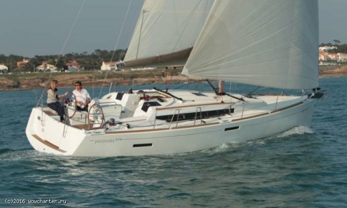 Sun Odyssey 379